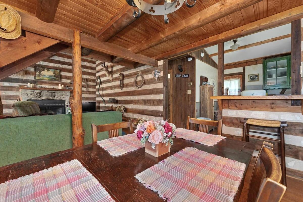 פרדריקסברג Das Eck Haus - Cozy Cabin Getaway מראה חיצוני תמונה