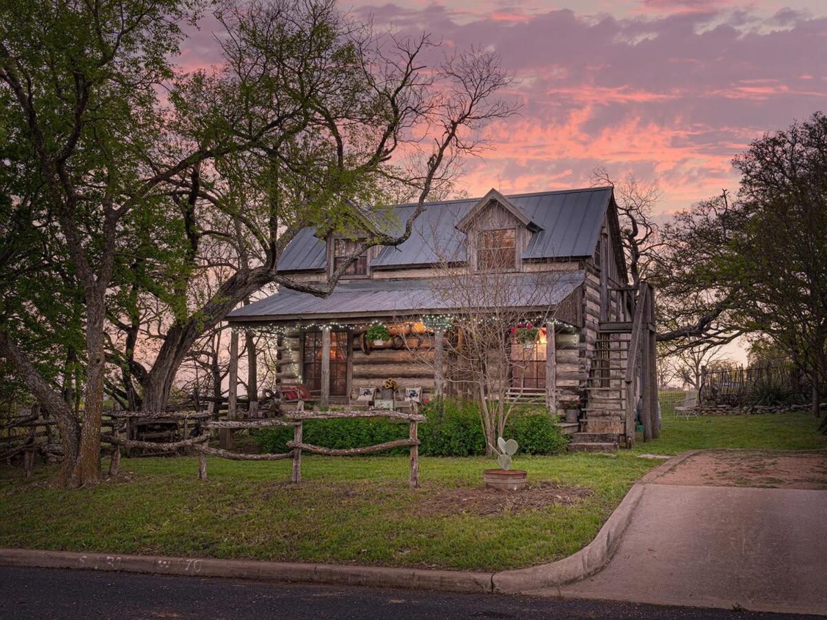 פרדריקסברג Das Eck Haus - Cozy Cabin Getaway מראה חיצוני תמונה